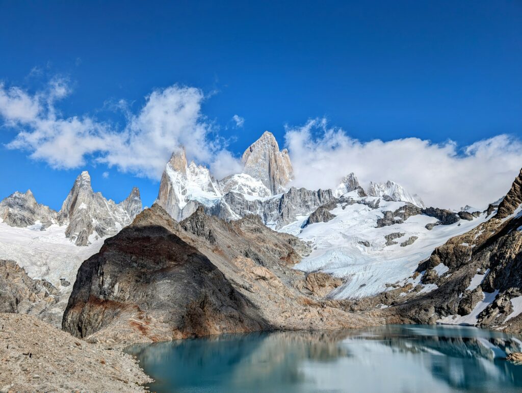 the serene beauty of a mountain lake in El Chalten