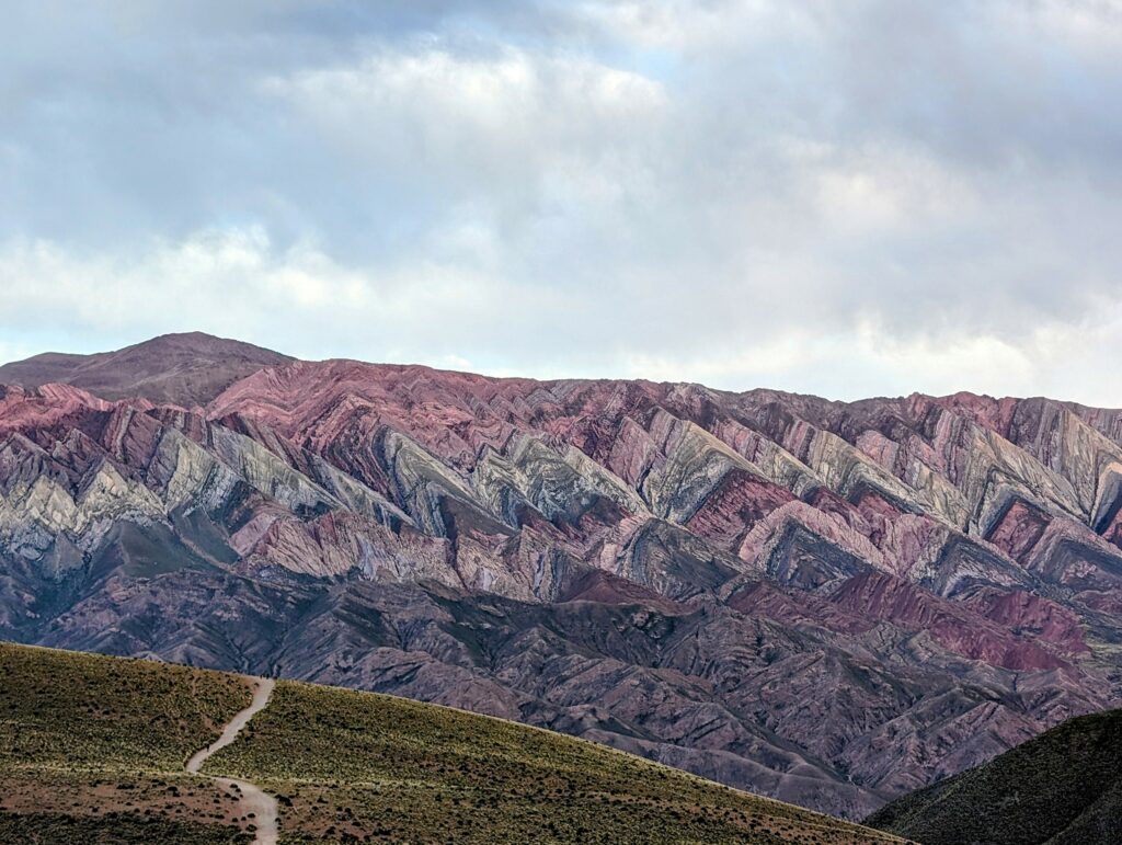 A mountain with 14 different colors from the minerals of the mountain that can be seen when visiting Salta