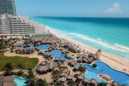 The view over a resort in the hotel district for a Cancun itinerary