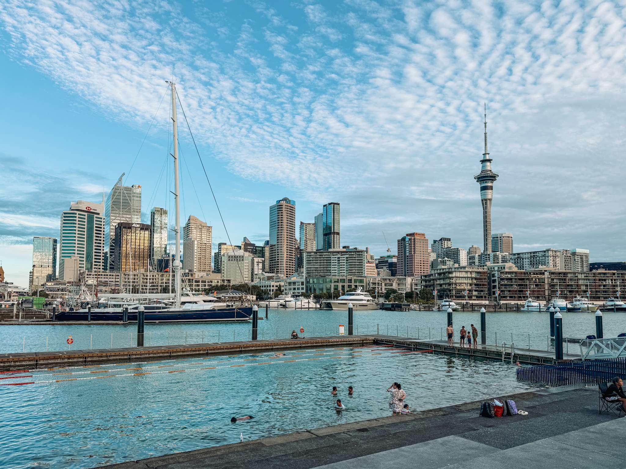 A harbor pool in front of a metropolitan city as part of an Auckland itinerary for a weekend in Auckland