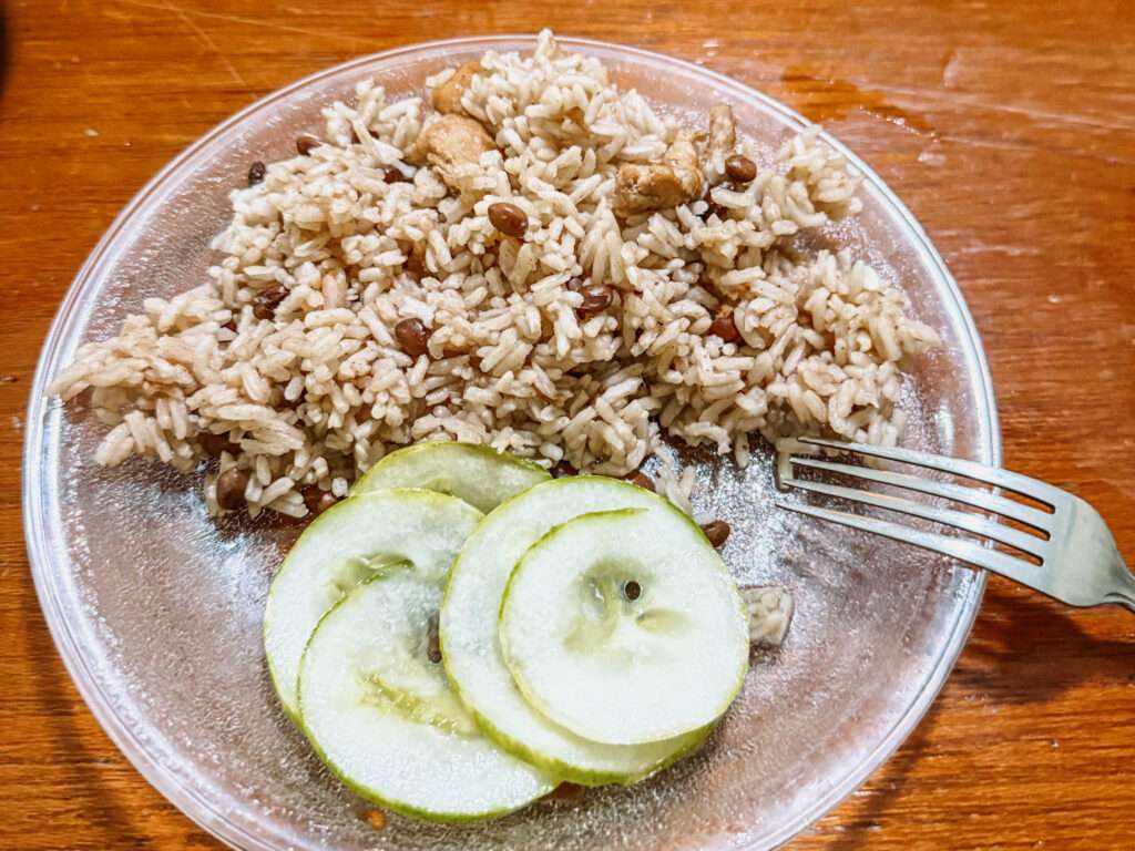Moksi Alesi - Suriname food