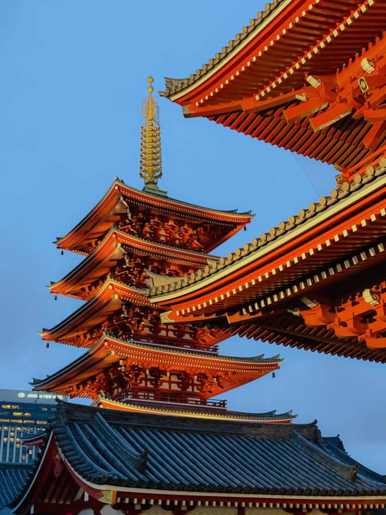 The red pagoda of the Senso-Ji temple as part of the 5 day Tokyo itinerary