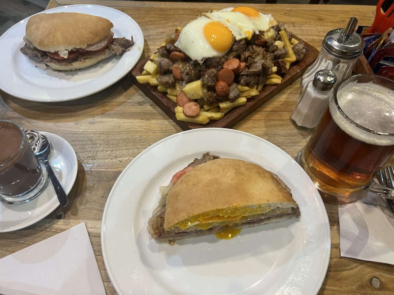 Chile food and drinks - Chorillana sandwich