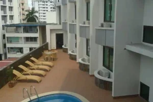Exterior of Principe Hotel and Suites in El Cangrejo Panama City - Principe Hotel Panama City budget