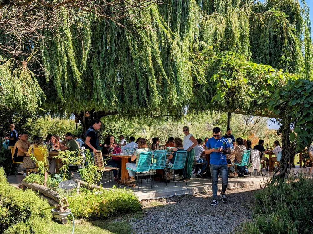 The outdoor dining area at Bodega La Azul